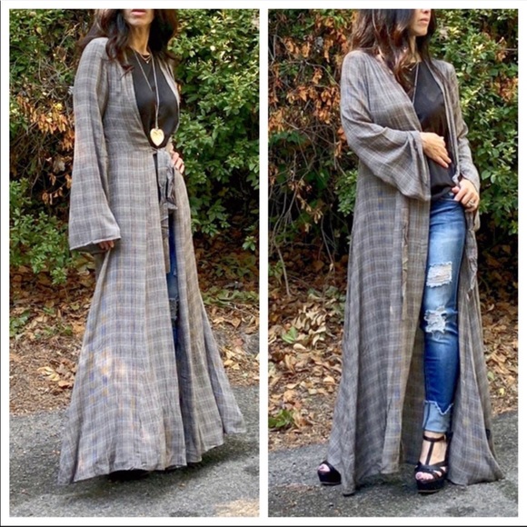 ABSOLUTELY GORGEOUS LONGLINE TIE FRONT DUSTER - Picture 3 of 8